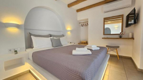 Polychronis Private Suite